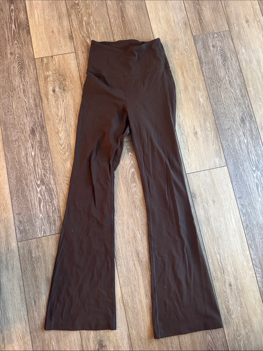 Lululemon Groove Nulu High-Rise Flared Pant Regular